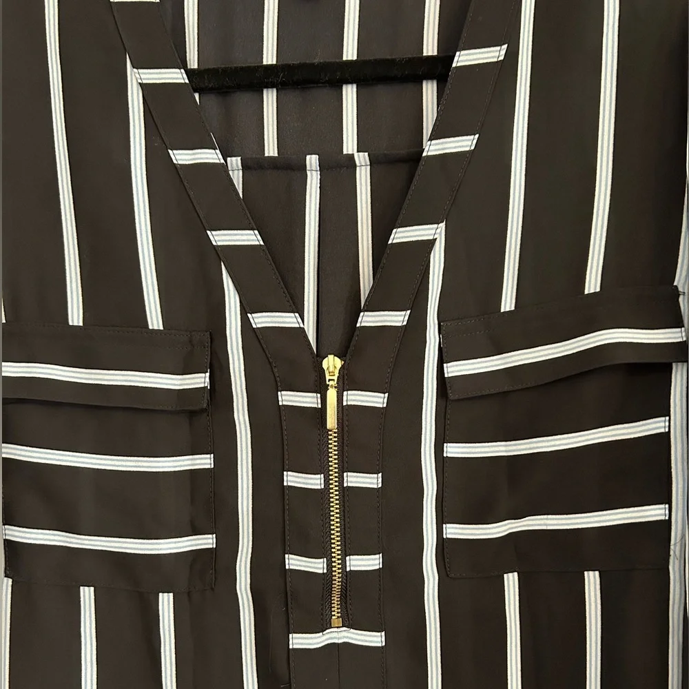 Express Women's Navy Top with Blue and White Stripes - Picture 5 of 6